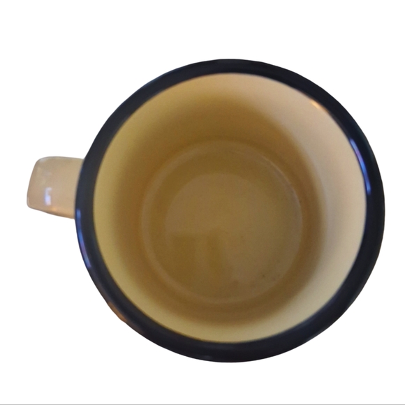 Happy Camper Vintage Yellow Mug - Picture 3 of 4